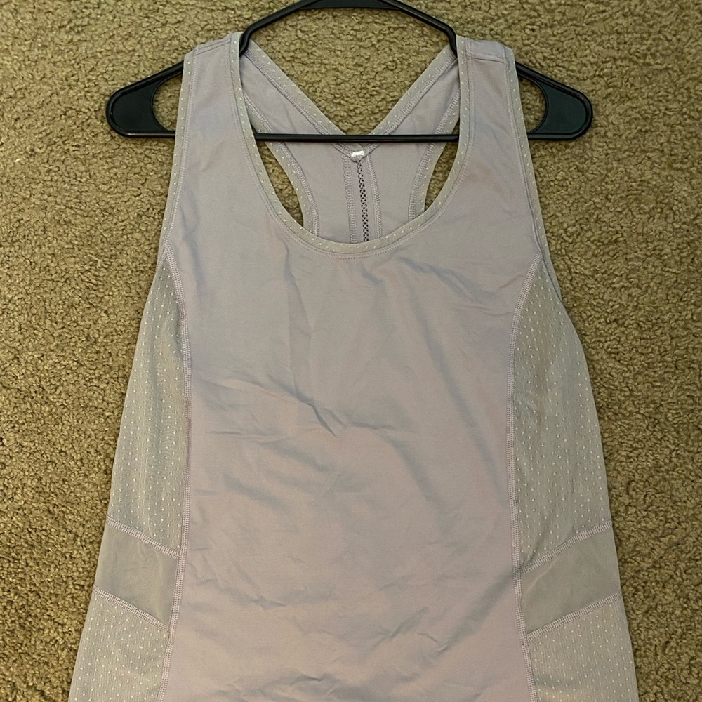 lululemon grey tank